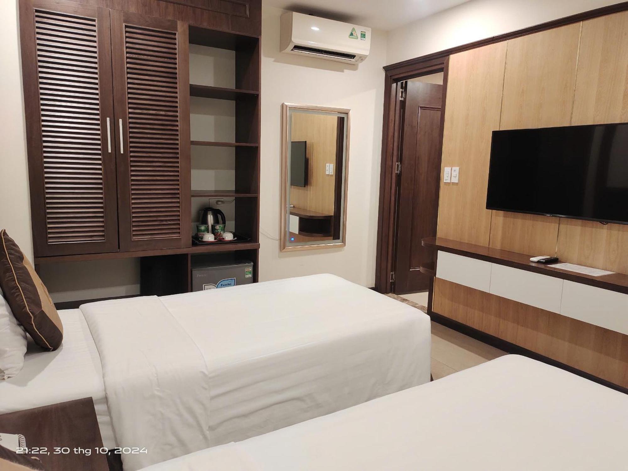 Marina Hotel Ha Noi Ханой Екстериор снимка